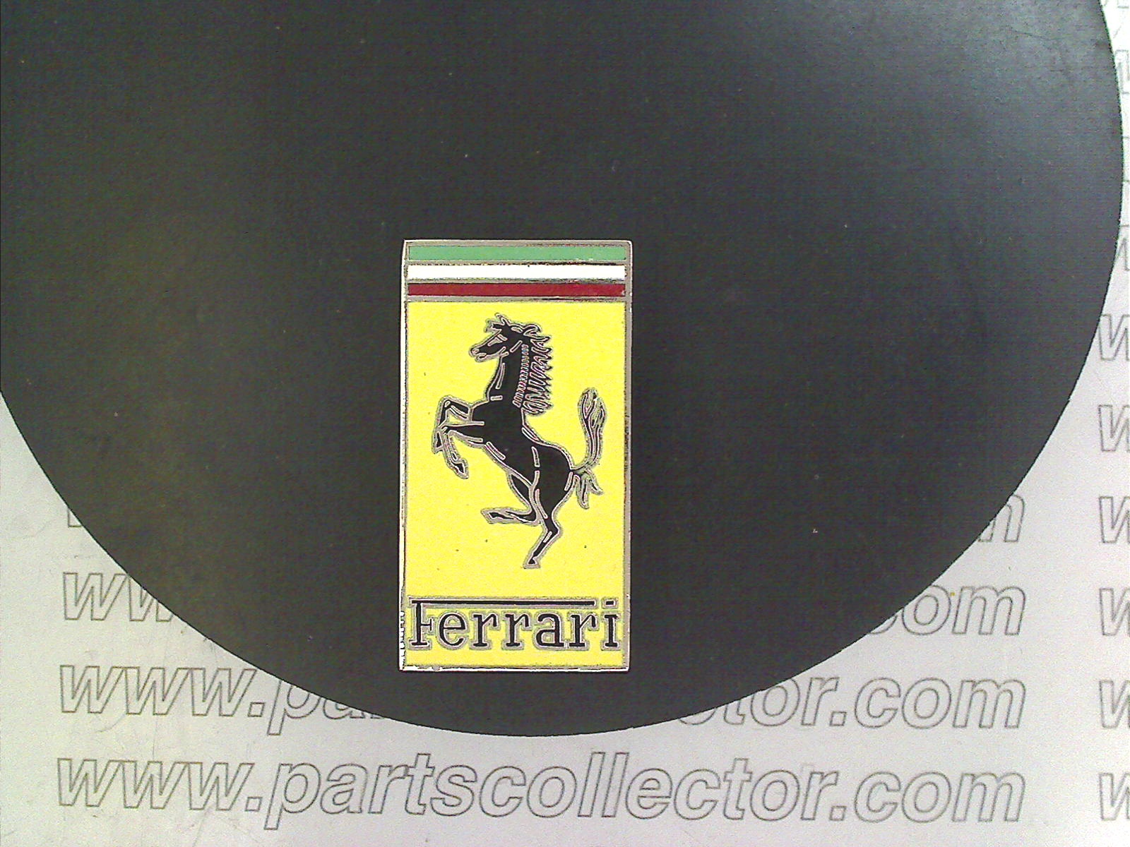 FERRARI EMBLEM